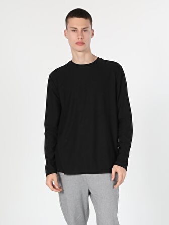 Regular Fit Bisiklet Yaka Erkek Siyah Tshirt U.Kol