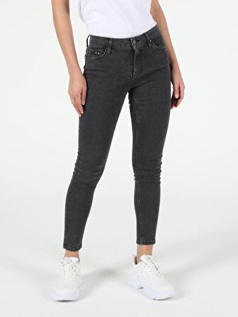 759 Lara Orta Bel Dar Paça Super Slim Fit Jean Kadın Jean Pantolon Cl1053424