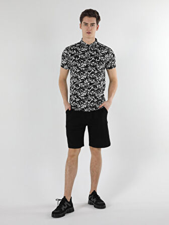 Slim Fit Polo Yaka Desen Detaylı Siyah Erkek Kısa Kol Tişört
