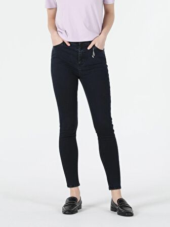 759 Lara Süper Dar Kesim Normal Bel Dar Paça Kadın Koyu Mavi Jean Pantolon Cl1057898