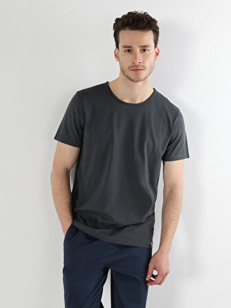 Regular Fit Bisiklet Yaka Basic Antrasit Erkek Kısa Kol Tişört
