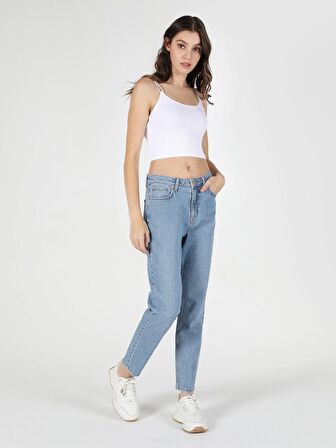 896 Marıa Mom Fit Yüksek Bel Daralan Paça Mavi Kadın Jean Pantolon Cl1059105
