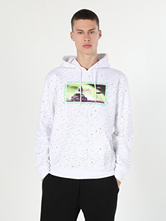 Regular Fit Kapüşonlu Baskılı Beyaz Erkek Sweatshirt