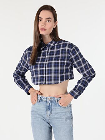 Regular Fit Kareli Crop Lacivert Kadın Uzun Kol Gömlek