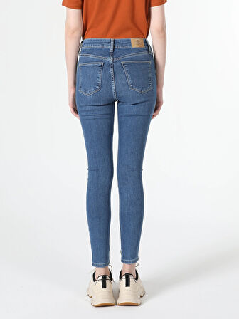 760 Diana Slim Fit Yüksek Bel Dar Paça Kadın Mavi Jean Pantolon Cl1060405