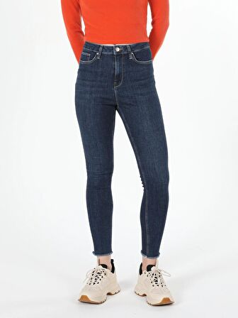 760 Diana Slim Fit Yüksek Bel Dar Paça Kadın Koyu Mavi Jean Pantolon Cl1060876