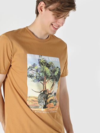 Regular Fit Bisiklet Yaka Baskılı Kahverengi Erkek Kısa Kol Tişört