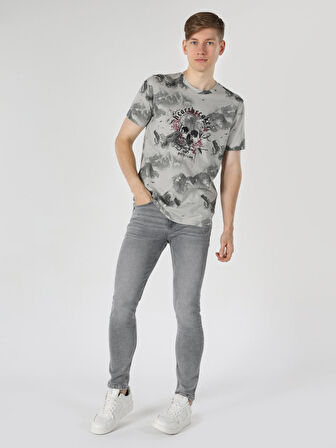 Regular Fit Bisiklet Yaka Kuru Kafa Baskılı Gri Erkek Kısa Kol Tişört