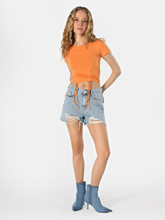 Slim Fit Bisiklet Yaka Crop Turuncu Kadın Kısa Kol Tişört