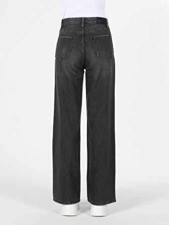 970 Berry Regular Fit Yüksek Bel Geniş Paça Siyah Kadın Jean Pantolon Cl1063424