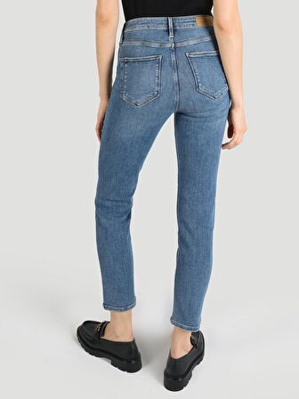 703 Carla Slim Fit Normal Bel Düz Paça Mavi Kadın Jean Pantolon Cl1063468