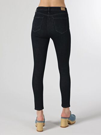 759 Lara Süper Dar Kesim Normal Bel Dar Paça Mavi Kadın Jean Pantolon Cl1063470