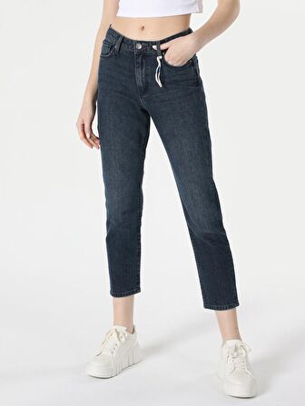 891 Maya Slim Fit Orta Bel Daralan Paça Koyu Mavi Kadın Jean Pantolon Cl1063496