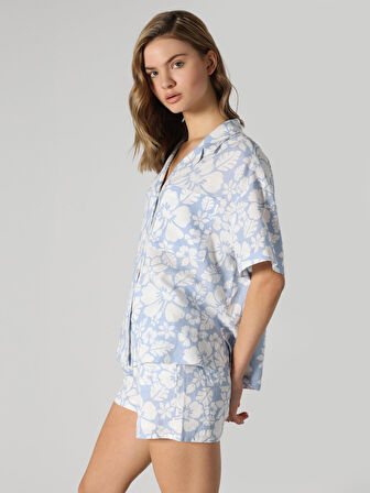 Regular Fit Shirt Neck Baskılı Mavi Kadın Kısa Kol Gömlek