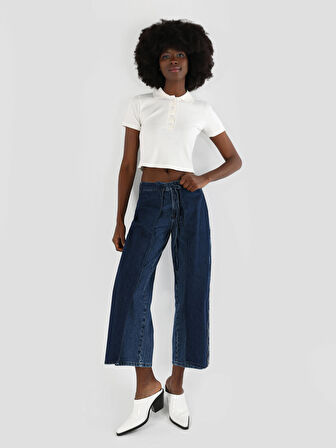Slim Fit Crop Beyaz Kadın Kısa Kol Tişört