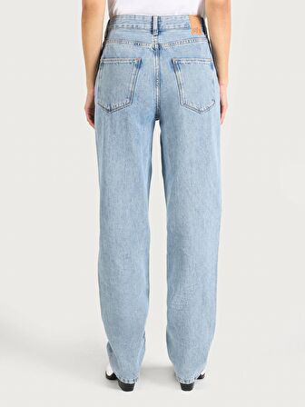 884 Lauren Regular Fit Yüksek Bel Düz Paça Mavi Kadın Jean Pantolon Cl1064317