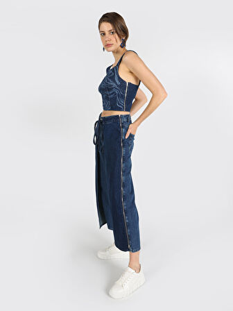 Dar Kesim Fermuarlı Denim Crop Mavi Kadın Gömlek K.Kol