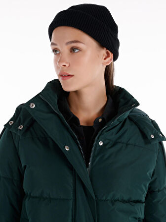 Regular Fit Kapüşonlu Şişme Yeşil Kadın Mont