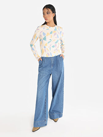 Dar Kesim Desenli Çok Renkli Kadın Uzun Kol Tişört