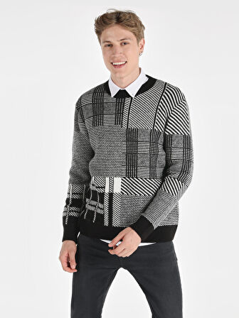 Regular Fit Bisiklet Yaka Kareli Siyah Erkek Kazak