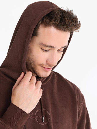 Regular Fit Kapüşonlu Baskılı Kahverengi Erkek Sweatshirt