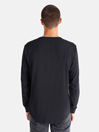 Regular Fit Bisiklet Yaka Basic Siyah Erkek Uzun Kol Tişört