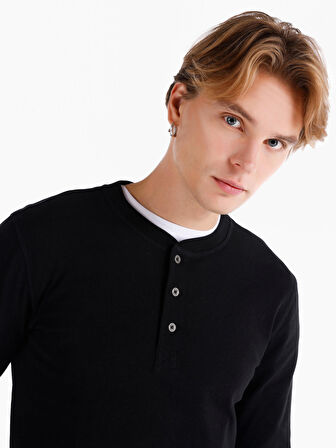 Regular Fit Düğmeli Yaka Basic Siyah Erkek Uzun Kol Tişört