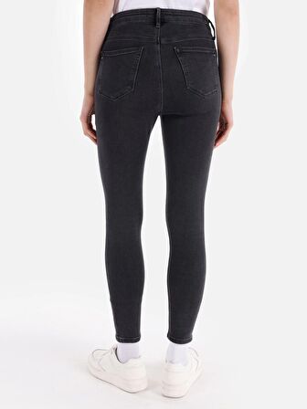 759 Lara Süper Slim Fit Normal Bel Dar Paça Siyah Kadın Pantolon Cl1066383