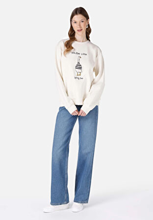 Regular Fit   Kadın Beyaz Sweatshirt