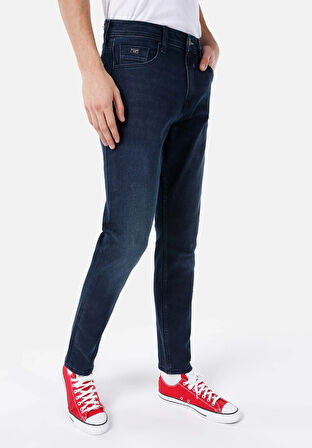 Regular Fit Orta Bel Daralan Paça Erkek Koyu Mavi Jean Pantolon