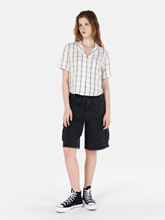 Normal Kesim Shirt Yaka Kareli Ekru Kadın Kısa Kol Gömlek Cl1067676