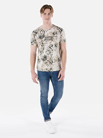 Normal Kesim Bisiklet Yaka Baskılı Bej Erkek Kısa Kol Tişört Cl1067738