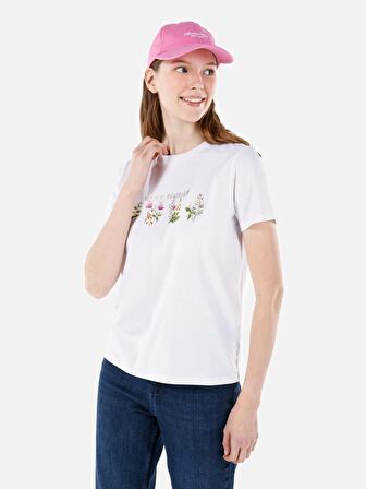 Normal Kesim Bisiklet Yaka Çiçek Baskılı Beyaz Kadın Kısa Kol Tişört Cl1067982