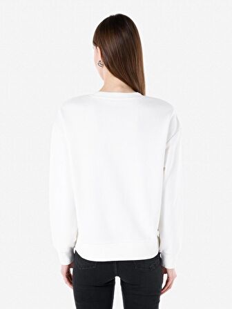 Normal Kesim Bisiklet Yaka Baskılı Beyaz Kadın Sweatshirt Cl1068067