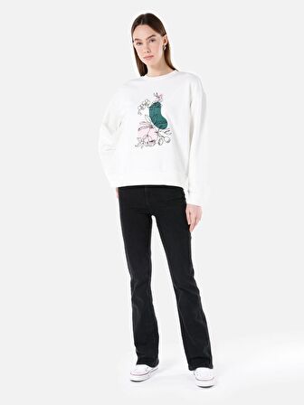 Normal Kesim Bisiklet Yaka Baskılı Beyaz Kadın Sweatshirt Cl1068067