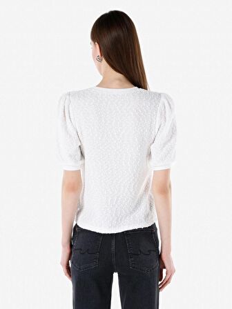 Normal Kesim V Yaka Beyaz Kadın Kısa Kol Tişört Cl1068096
