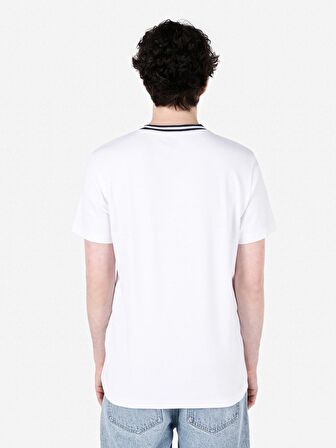 Normal Kesim Bisiklet Yaka Çizgili Beyaz Erkek Kısa Kol Tişört Cl1068151