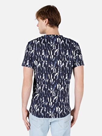 Normal Kesim Bisiklet Yaka Desenli Lacivert Erkek Kısa Kol Tişört