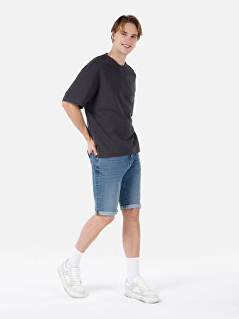 Normal Kesim Düşük Bel Düz Paça Erkek Jean Şort Cl1068547