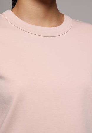 Slim Fit Yuvarlak Yaka Düz Kadın Pembe Kısa Kol Tişört
