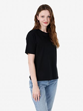Normal Kesim Bisiklet Yaka Siyah Kadın Kısa Kol Tişört Cl1068570