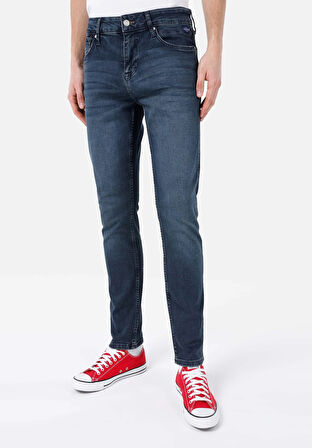 044 Karl Straight Fit   Erkek Koyu Mavi Jean Pantolon