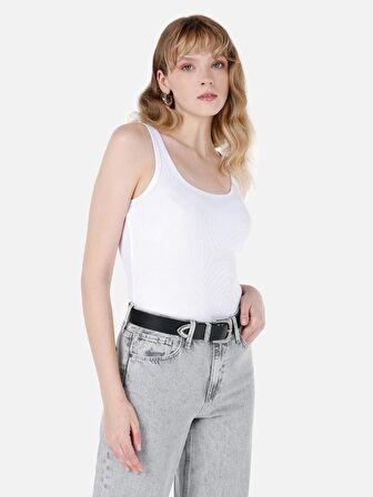 Dar Kesim Beyaz Kadın Atlet Cl1068709