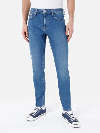 041 Danny Dar Kesim Düşük Bel Düz Paça Mavi Jean Erkek Pantolon Cl1068872