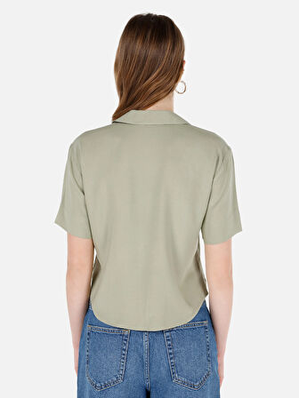 Normal Kesim Shirt Yaka Yeşil Kadın Kısa Kol Gömlek Cl1069200