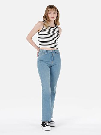 791 Monica Normal Kesim Orta Bel Geniş Paça Mavi Jean Kadın Pantolon Cl1069221