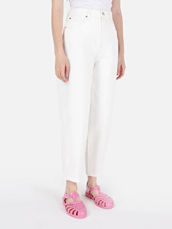 Beyaz Kadın Pantolon