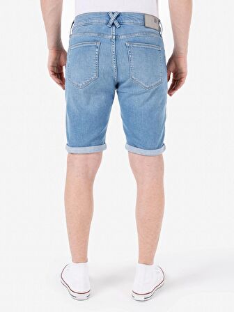 Dar Kesim Erkek Mavi Jean Şort
