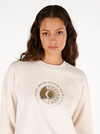 Beyaz Kadın Sweatshirt