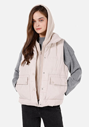 Regular Fit Kapüşonlu    Kadın Bej Yelek